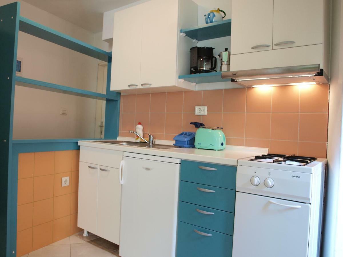 Lovely Apartment In Old Town Labin  Extérieur photo